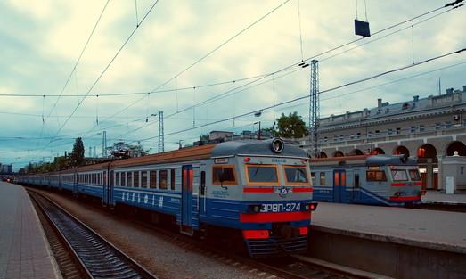 Стаття Одесская железная дорога повышает стоимость проезда в пригородных поездах на территории 4 областей Ранкове місто. Крим