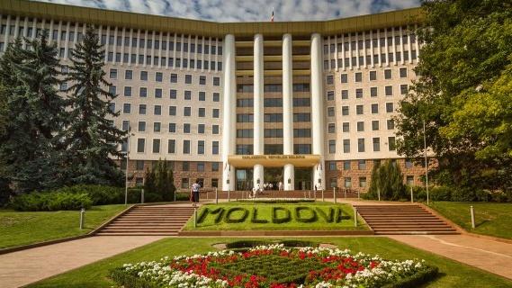 Стаття Как новая власть Молдовы поступит с «наследством» беглых олигархов? Ранкове місто. Крим