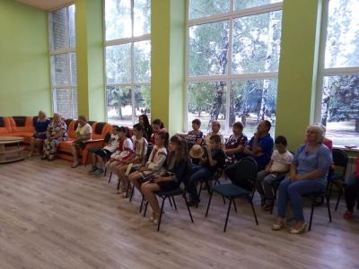 Стаття У Званівській ОТГ відкрили молодіжний центр Ранкове місто. Крим