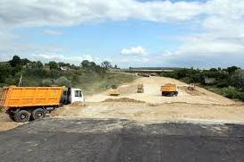Стаття На українсько-польському кордоні триває реконструкція дороги Ранкове місто. Крим