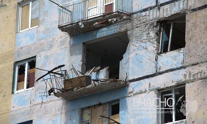 Стаття Жителі Авдіївки можуть отримати компенсацію за зруйноване під час війни житло Ранкове місто. Крим