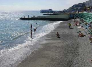 Статья Экологическое бедствие: оккупанты продолжают закрывать пляжи Крыма Утренний город. Крым