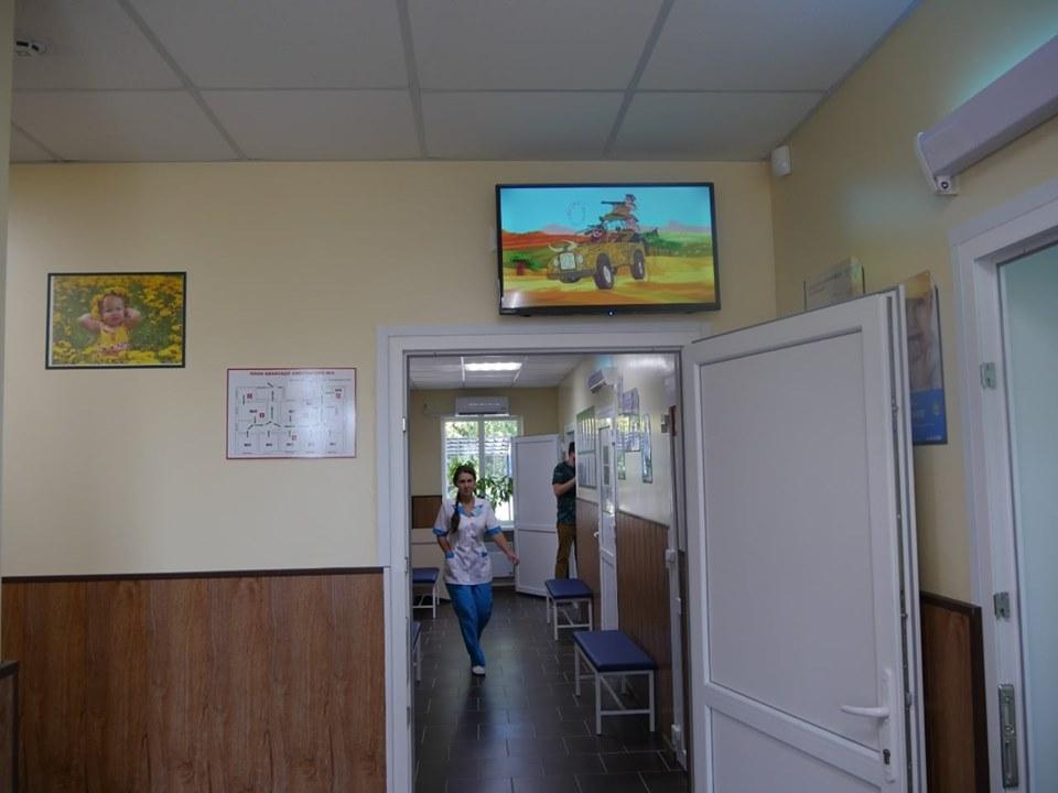 Стаття На Донбассе для жителей трех поселков обновили амбулаторию Ранкове місто. Крим
