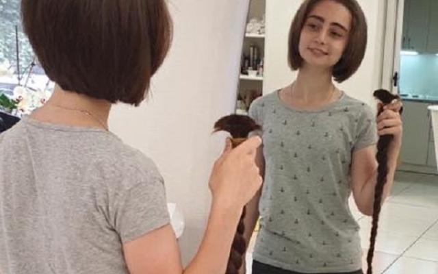 Стаття 15-летняя одесситка пожертвовала свои роскошные волосы для парика онкобольной девочке Ранкове місто. Крим