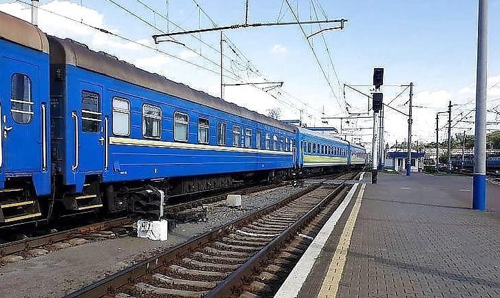 Стаття Укрзалізниця запускає додатковий поїзд із Донеччини до Харкова Ранкове місто. Крим