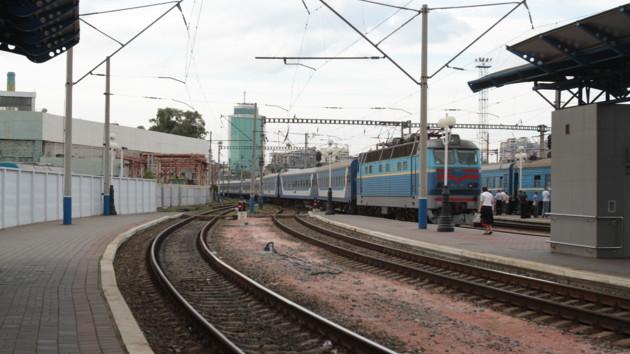 Стаття Билеты на 16 поездов в Украине начали продавать за 45 суток до отправления: список Ранкове місто. Крим