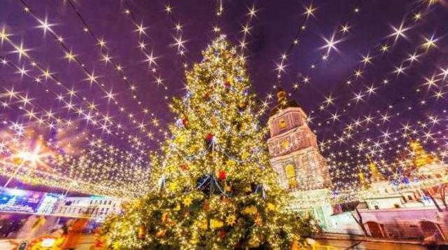 Стаття Появились первые подробности празднования Нового года и Рождества в центре Киева Ранкове місто. Крим
