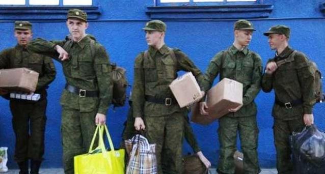 Стаття Более 19 тысяч жителей Крыма призвали на военную службу в армию России Утренний город. Крим