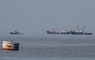 Стаття Россия передала Украине захваченные корабли Ранкове місто. Крим