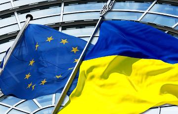 Стаття В ЕС подсчитали помощь Украине за пять лет Ранкове місто. Крим