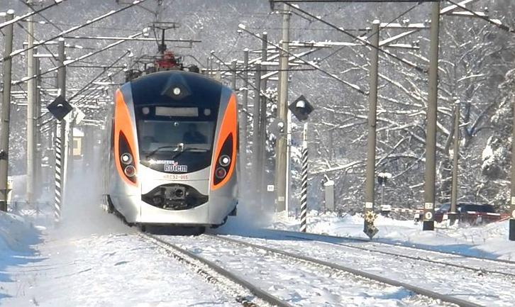Стаття Поїзди Інтерсіті цього місяця змінять графік руху Ранкове місто. Крим