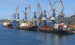 Стаття Чотири великі компанії хочуть інвестувати у розвиток Херсонського порту Ранкове місто. Крим