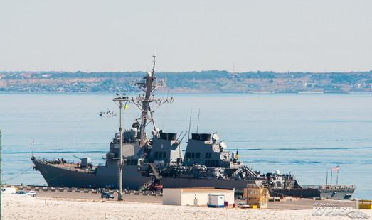 Стаття В Одессу зашел мощный боевой корабль США Ранкове місто. Крим