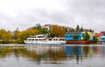 Стаття Украина и Беларусь запустят речной туристический маршрут Ранкове місто. Крим