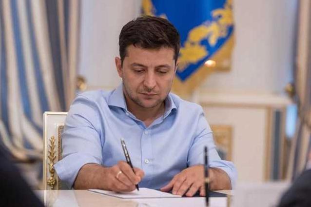 Стаття Зеленский подписал закон о допуске иностранных войск в Украину для участия в учениях Ранкове місто. Крим