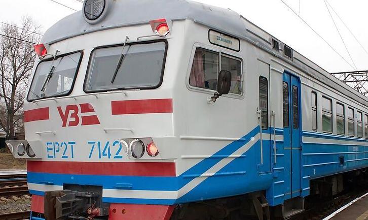 Стаття Донецька залізниця відновлює рух 38 приміських поїздів. ПЕРЕЛІК Ранкове місто. Крим