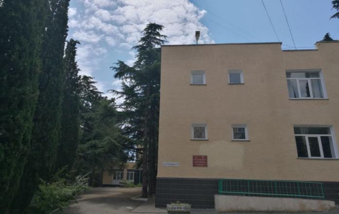 Стаття Оккупационные власти Судака забрали у детей Нового Света школу Ранкове місто. Крим