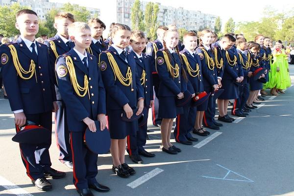 Статья Из крымских сирот готовят будущих «следаков» Утренний город. Крым