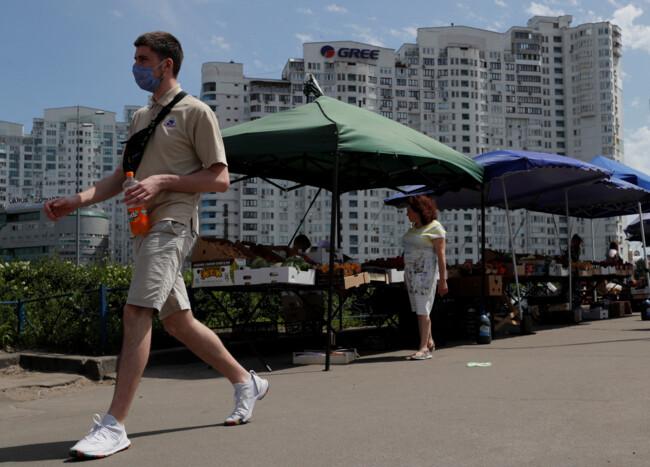 Стаття Как правильно носить маску в жару: актуальная информация Ранкове місто. Крим