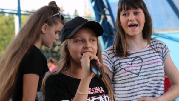 Стаття Лагерь своими руками: как отдыхают дети Славянска? Ранкове місто. Крим