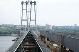 Стаття У Запоріжжі будуватимуть цілодобово міст через Дніпро Ранкове місто. Крим
