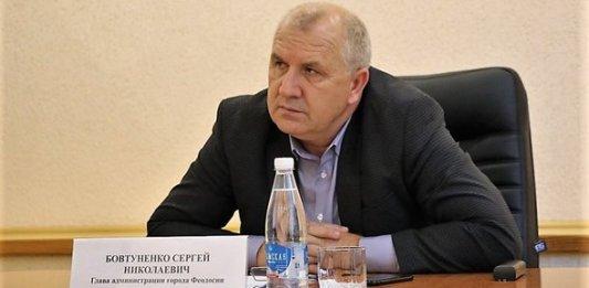 Стаття «Лишают заработка»: крымские бизнесмены требуют отставки главы Феодосии Ранкове місто. Крим
