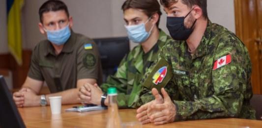 Стаття Канадські інструктори тренуватимуть курсантів-нацгвардійців Ранкове місто. Крим