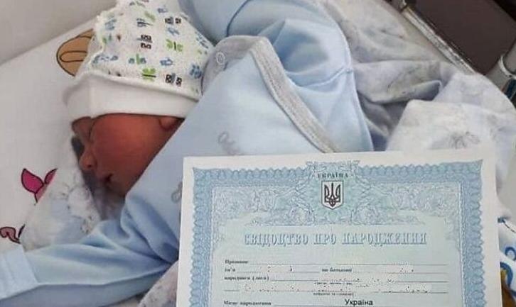 Стаття Кабмін запровадив електронне свідоцтво про народження дітей до 14 років Ранкове місто. Крим