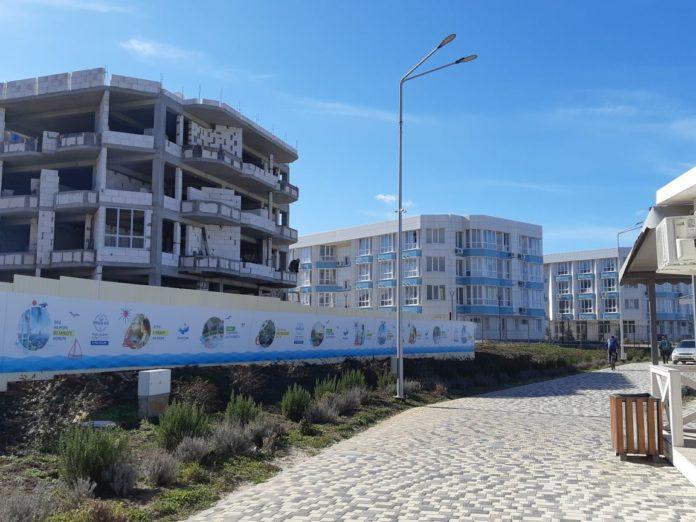 Стаття Оккупанты активно строят жилье для своих военных в Крыму Ранкове місто. Крим