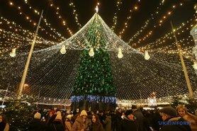Стаття Новогодне-рождественский период подарит украинцам 3 длинных уикенда Ранкове місто. Крим