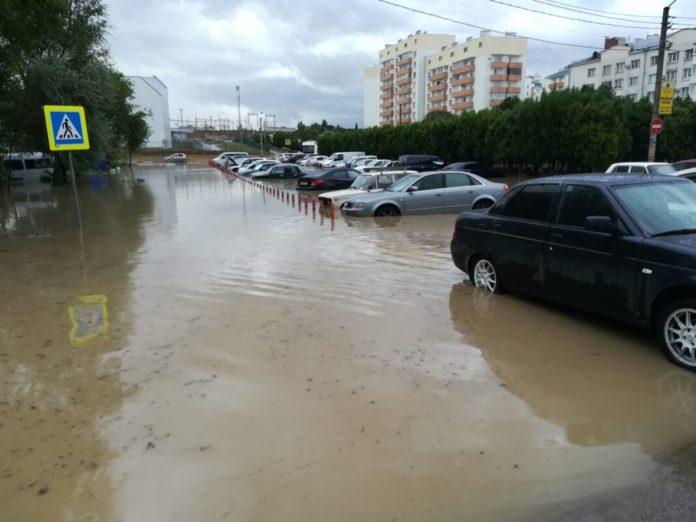 Стаття Плавайте дальше: оккупанты в Севастополе снова перенесли строительство ливневой канализации Ранкове місто. Крим