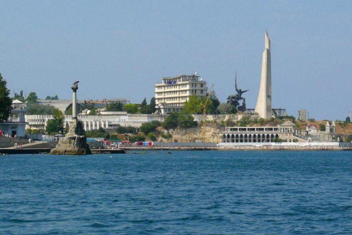 Стаття Севастопольцы просят оккупантов остановить застройку мыса Хрустальный Ранкове місто. Крим