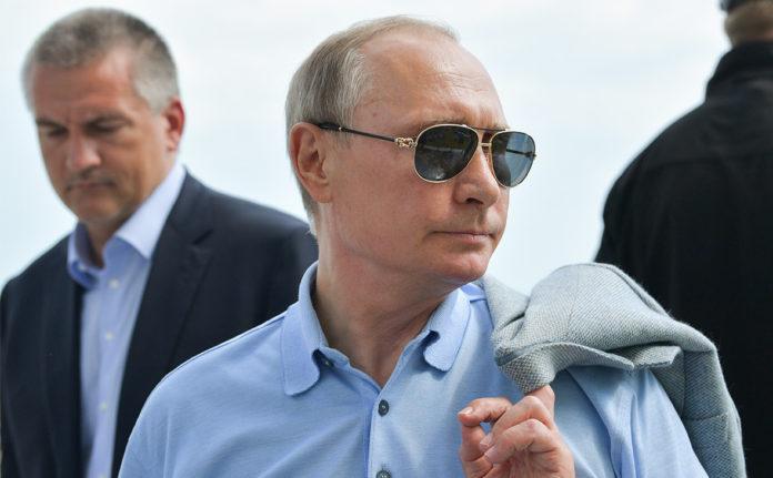 Стаття Не хватает денег: Путин пояснил, зачем продает Крым по частям Ранкове місто. Крим