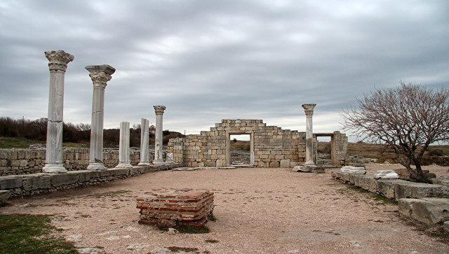 Стаття Данные разведывательные «раскопки» велись «археологами» незаконно Ранкове місто. Крим