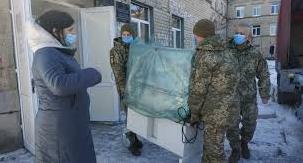 Стаття Военные передали больнице на Донетчине медоборудование для младенцев Ранкове місто. Крим