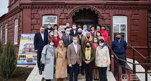 Стаття В Новгородском открылся социальный хаб «Украинский Нью-Йорк» Ранкове місто. Крим