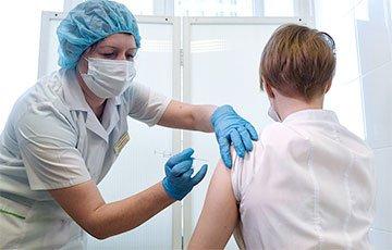 Стаття Медики объяснили, что нельзя делать после вакцинации от COVID-19 Ранкове місто. Крим