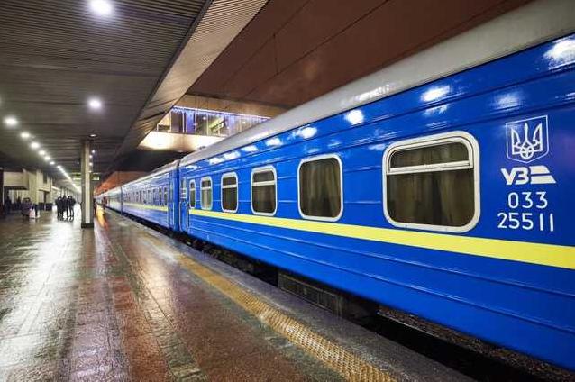 Стаття «Укрзалізниця» запустит доппоезда на Пасху и майские: список рейсов Ранкове місто. Крим