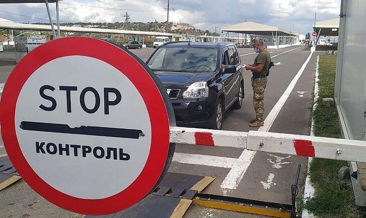 Стаття Зміни до правил в’їзду з ОРДЛО на автомобілі: роз’яснення від юристів Ранкове місто. Крим