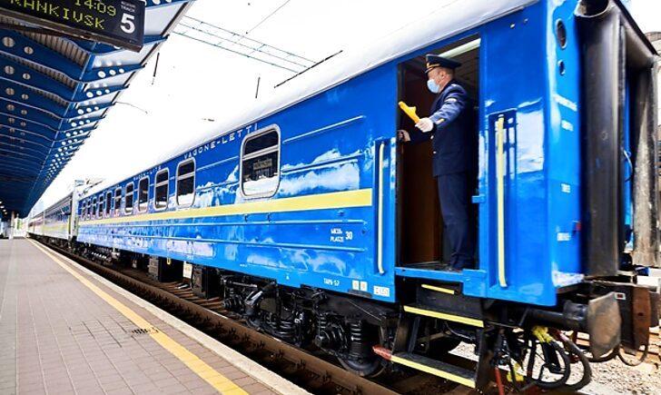 Стаття Поїзд Дніпро-Харків тепер курсуватиме через Донеччину Ранкове місто. Крим