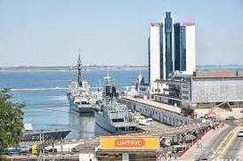 Стаття В одесский порт зашли два корабля стран НАТО Ранкове місто. Крим