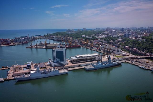Стаття В Одессе начались международные военно-морские учения Ранкове місто. Крим