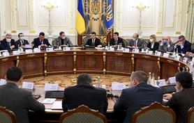 Стаття СНБО поручил Кабмину ввести мораторий на рекламу лекарств для борьбы с самолечением в Украине Ранкове місто. Крим