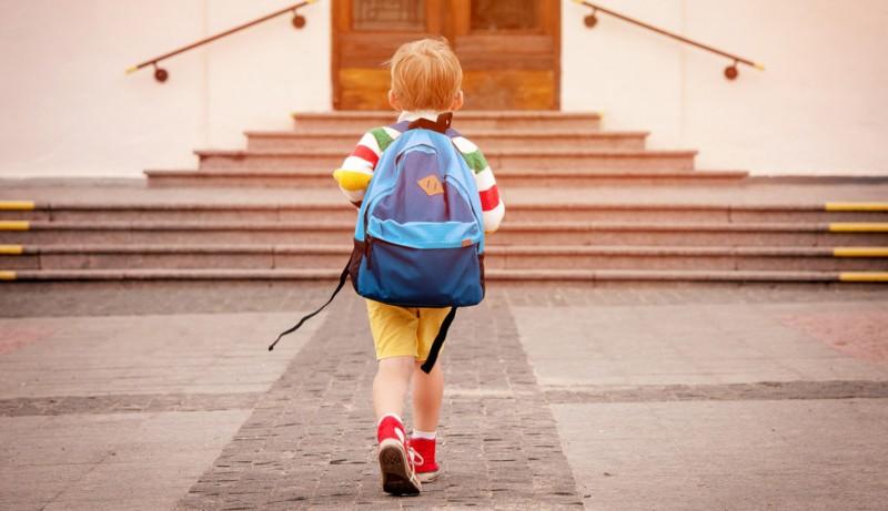 Стаття На носі 1 вересня: які медичні довідки потрібні дитині для школи? Ранкове місто. Крим