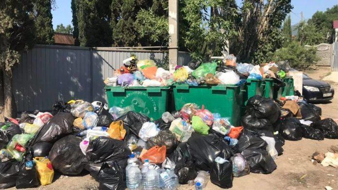 Стаття Мощности по складированию мусора практический исчерпаны Ранкове місто. Крим