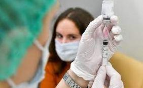 Стаття Через 2-3 месяца после российского «Спутника» украинцы с ОРДЛО могут привиться разрешенной вакциной Ранкове місто. Крим
