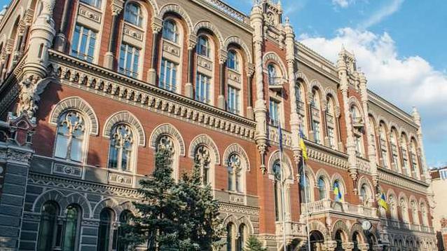 Стаття С пятницы в Украине в оборот вводят новые банкноты номиналом 20 и 200 гривен Ранкове місто. Крим