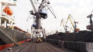 Стаття Первый панамакс с углем для украинских ТЭЦ примут в Южном Ранкове місто. Крим