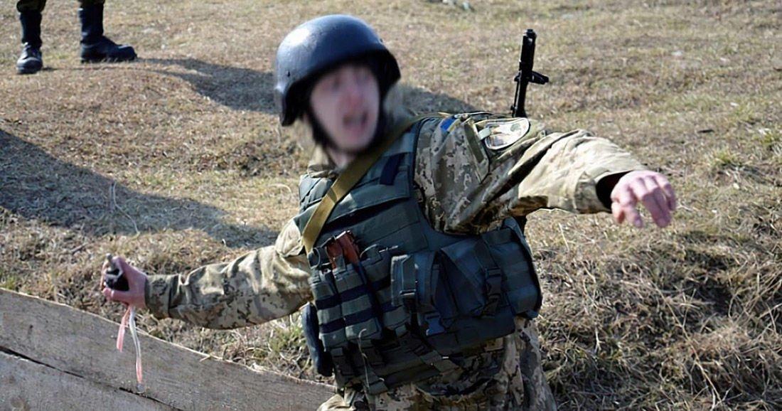 Статья Офицер, окончивший Военную академию в Одессе, спас подчиненного от разрыва гранаты Утренний город. Крым