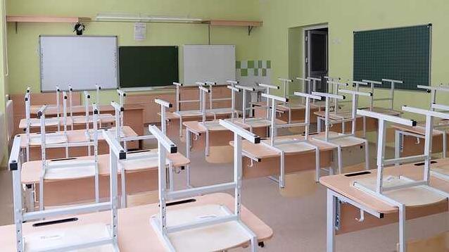 Статья В Украине школы переходят на онлайн-обучение: кто с понедельника не сядет за парты Утренний город. Крым
